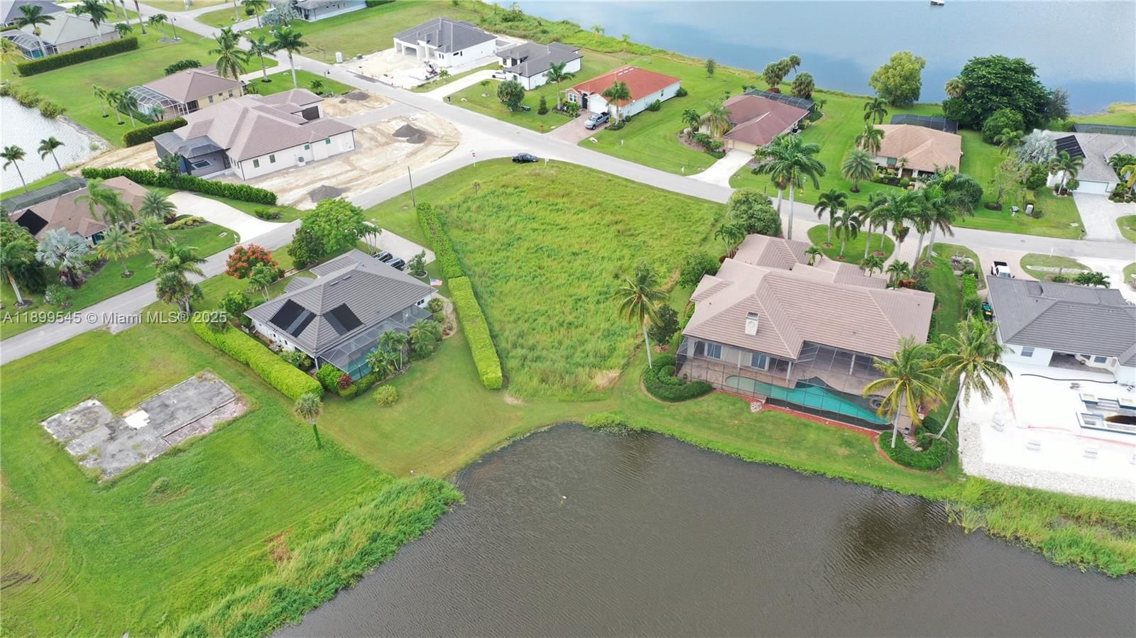 Real estate property located at 18018 Royal Hammock Blvd, Collier, Royal Palm Golf Estates, Naples, FL
