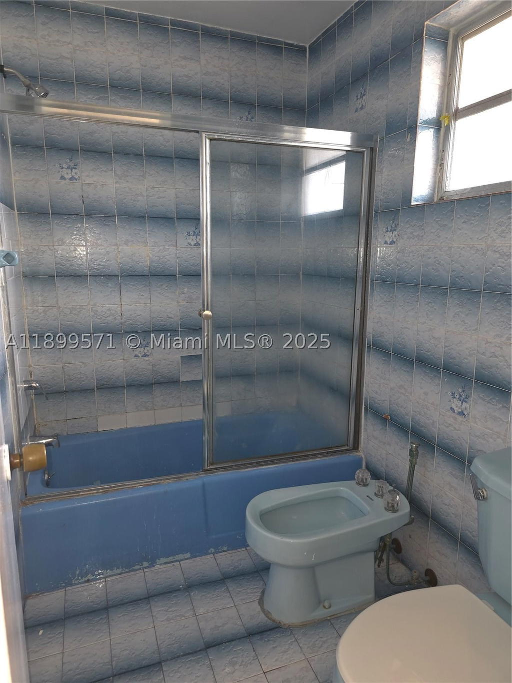 Real estate property located at 250 63rd Ct, Miami-dade, Winona Park, Miami, FL