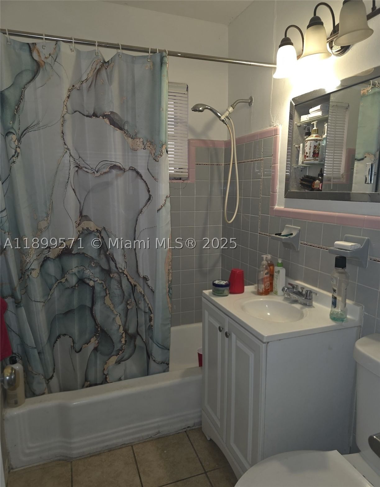 Real estate property located at 250 63rd Ct, Miami-dade, Winona Park, Miami, FL