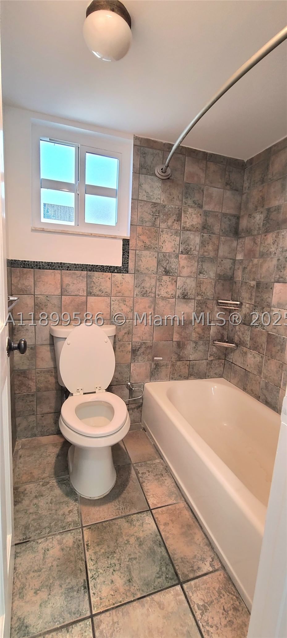 Real estate property located at 9410 Live Oak Pl #109, Broward, Live Oak Condominium Two, Davie, FL
