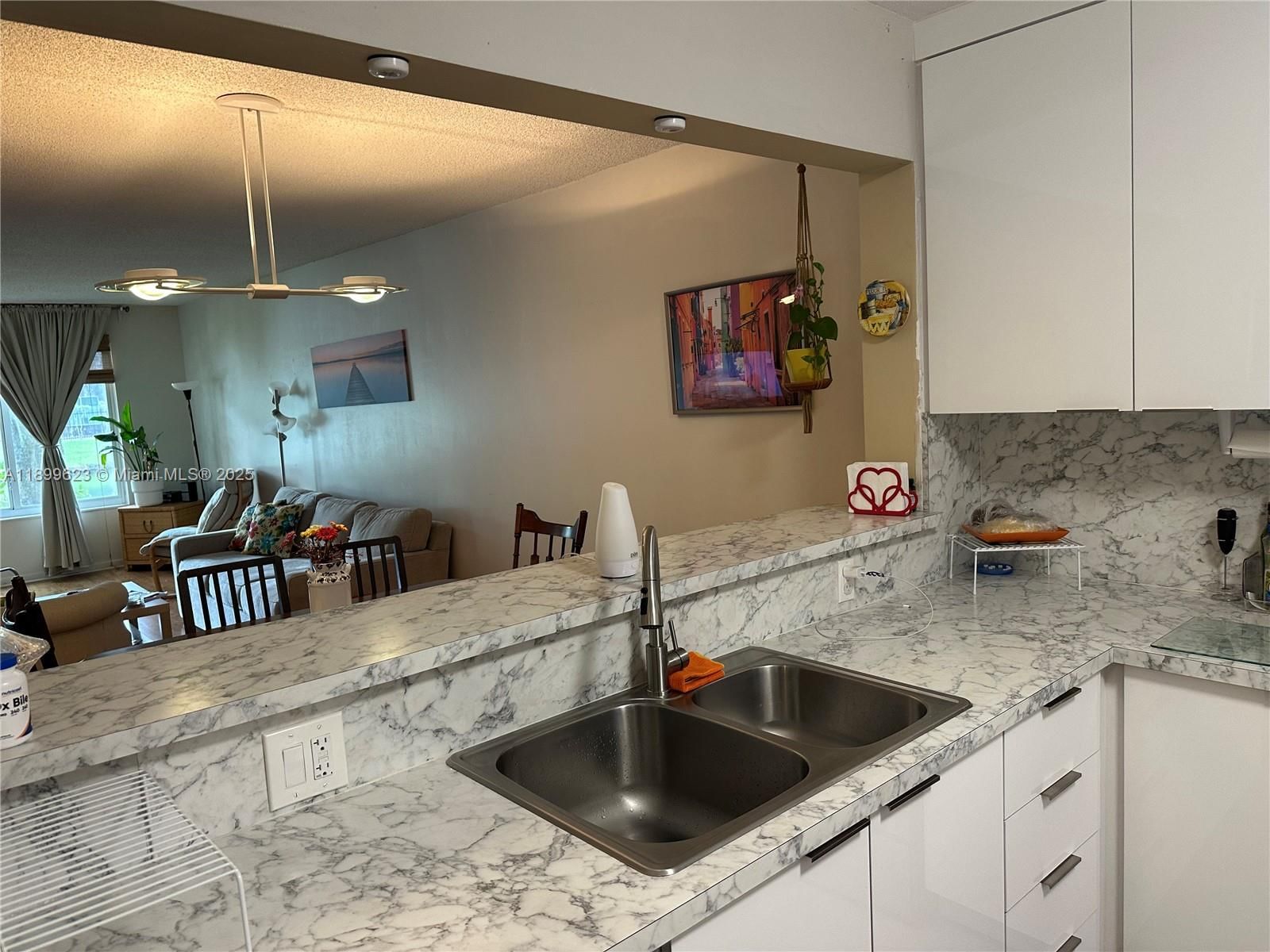 Real estate property located at 1101 58th Ter #108, Broward, Water Bridge 1 Condo, Sunrise, FL