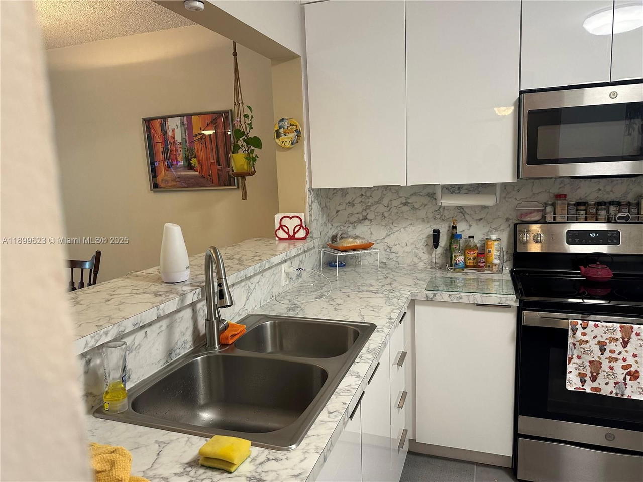 Real estate property located at 1101 58th Ter #108, Broward, Water Bridge 1 Condo, Sunrise, FL