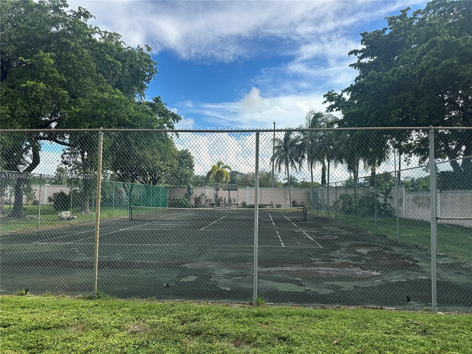 Real estate property located at 1101 58th Ter #108, Broward, Water Bridge 1 Condo, Sunrise, FL