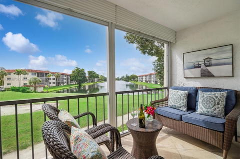 Real estate property located at 411 Hollybrook Dr #204, Broward, Hollybrook Golf, Pembroke Pines, FL