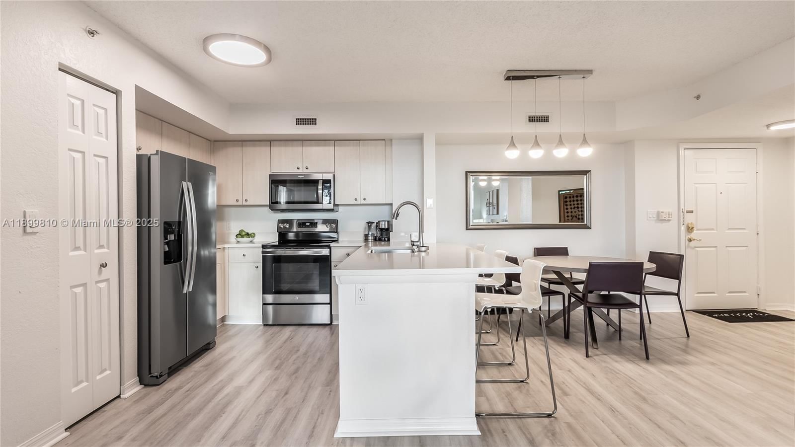 Real estate property located at 1801 Flagler Dr #622, Palm Beach, Flagler Pointe Condo, West Palm Beach, FL