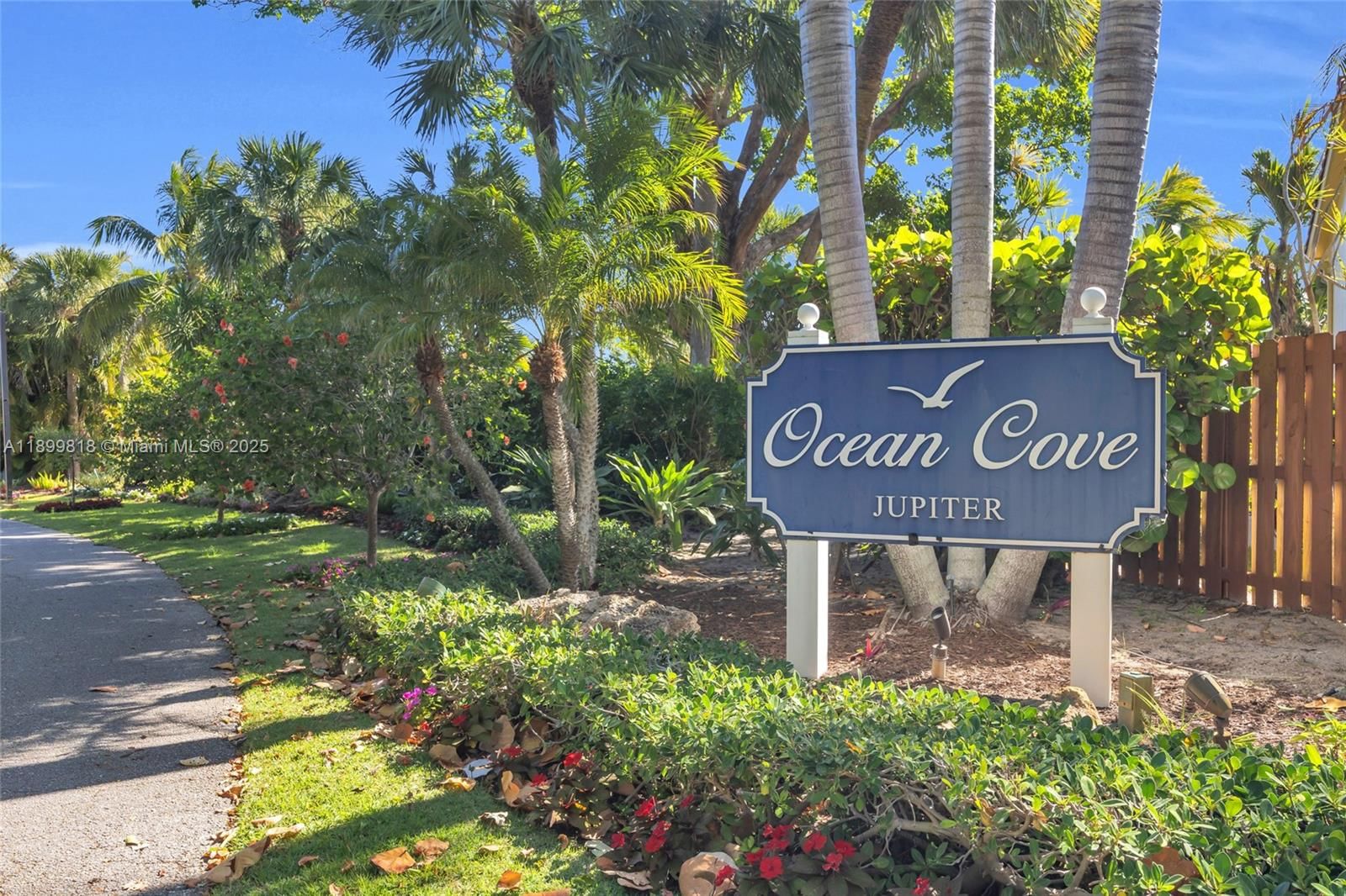 Real estate property located at 112 Ocean Cove Dr, Palm Beach, Ocean Cove, Jupiter, FL