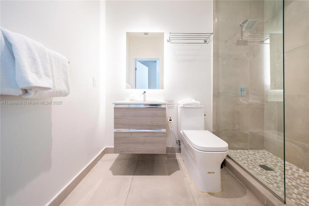 Real estate property located at 229 9th #218, Miami-dade, Smart Brickell, Miami, FL