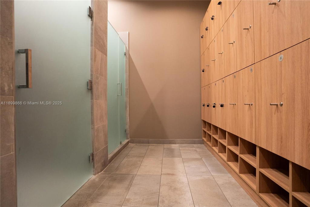 Real estate property located at 229 9th #218, Miami-dade, Smart Brickell, Miami, FL