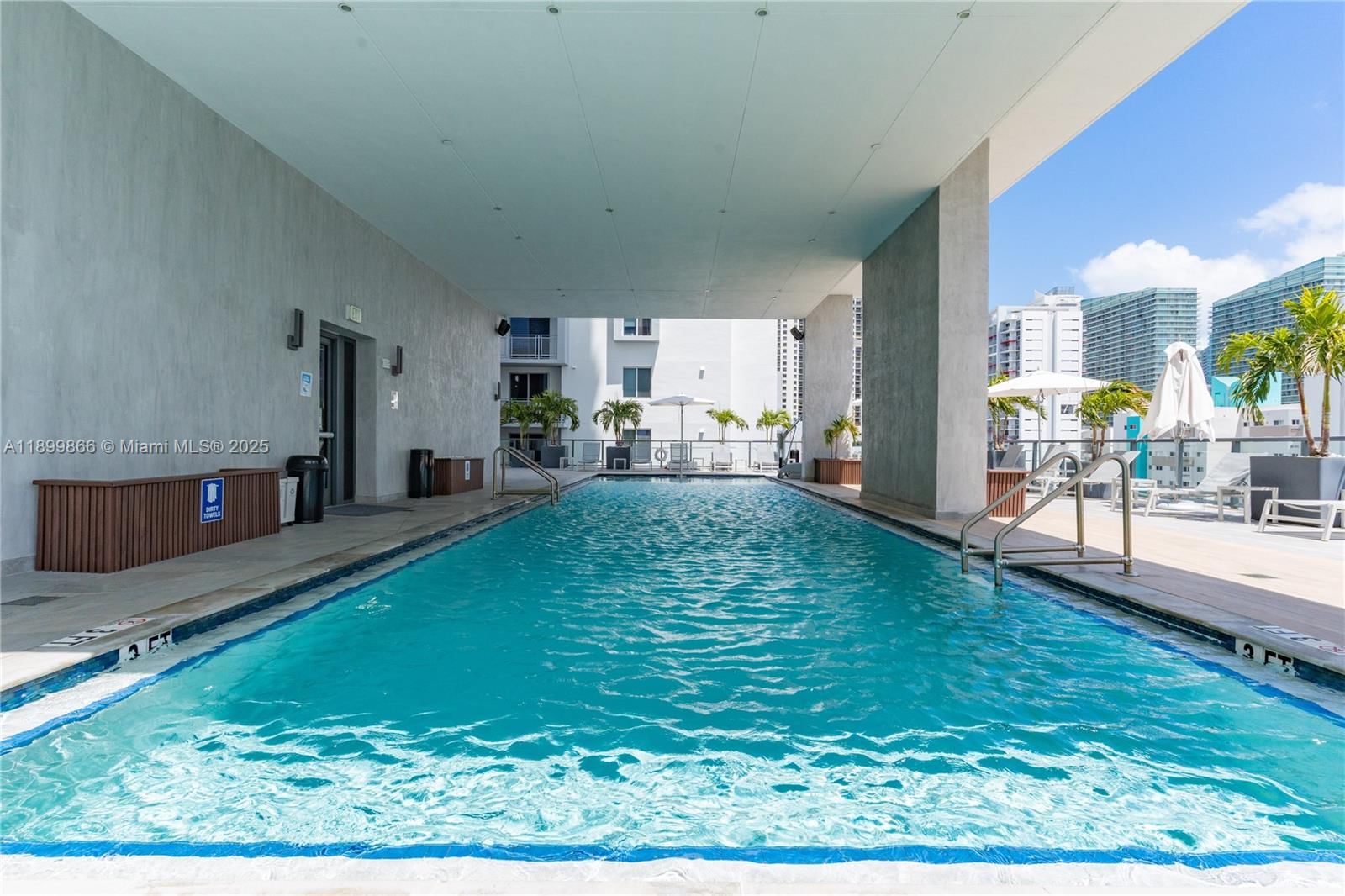 Real estate property located at 229 9th #218, Miami-dade, Smart Brickell, Miami, FL