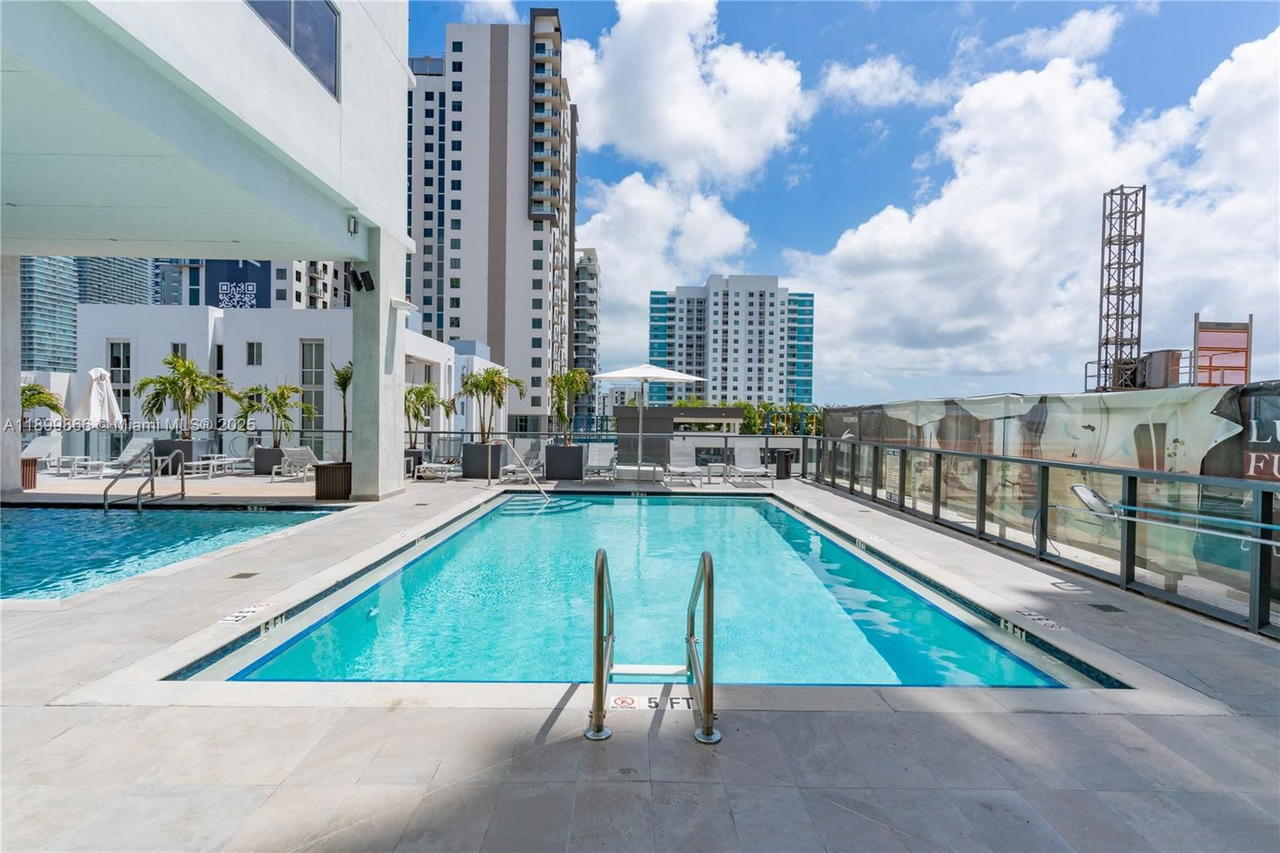 Real estate property located at 229 9th #218, Miami-dade, Smart Brickell, Miami, FL