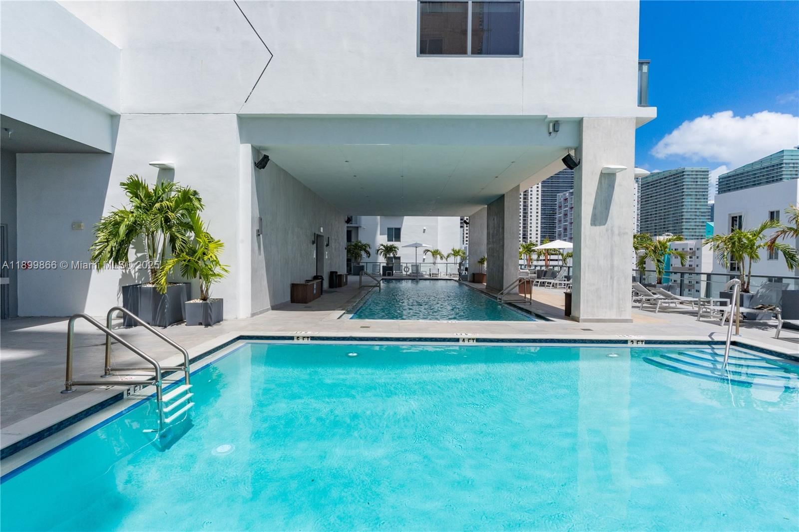 Real estate property located at 229 9th #218, Miami-dade, Smart Brickell, Miami, FL