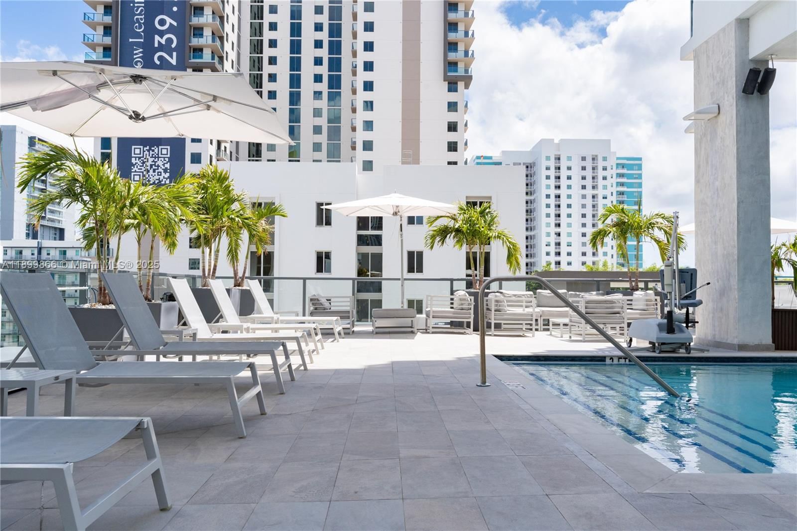 Real estate property located at 229 9th #218, Miami-dade, Smart Brickell, Miami, FL
