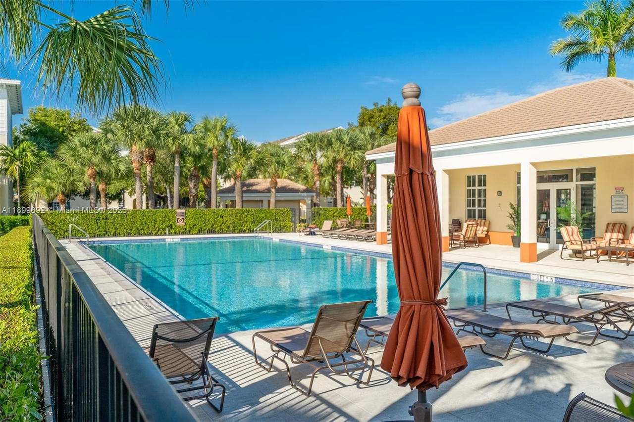 Real estate property located at 278 7th Ct, Broward, Cypress Grove, Pompano Beach, FL
