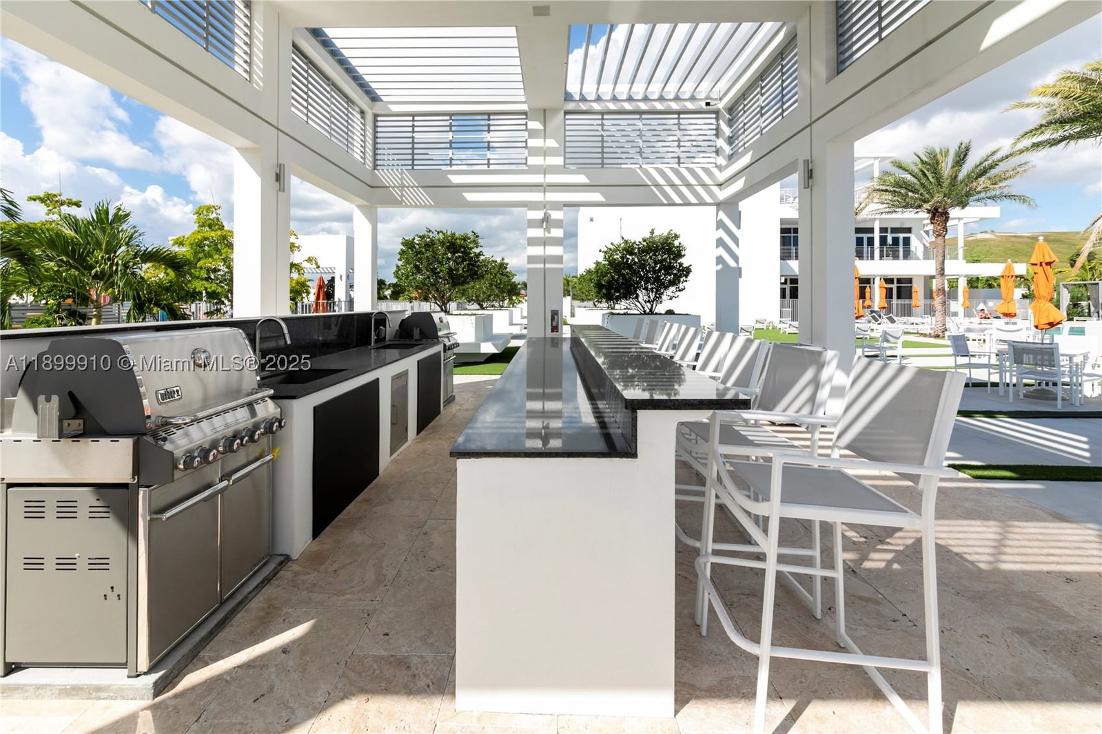 Real estate property located at 10245 63rd Ter #206, Miami-dade, Landmark At Doral Condo N, Doral, FL