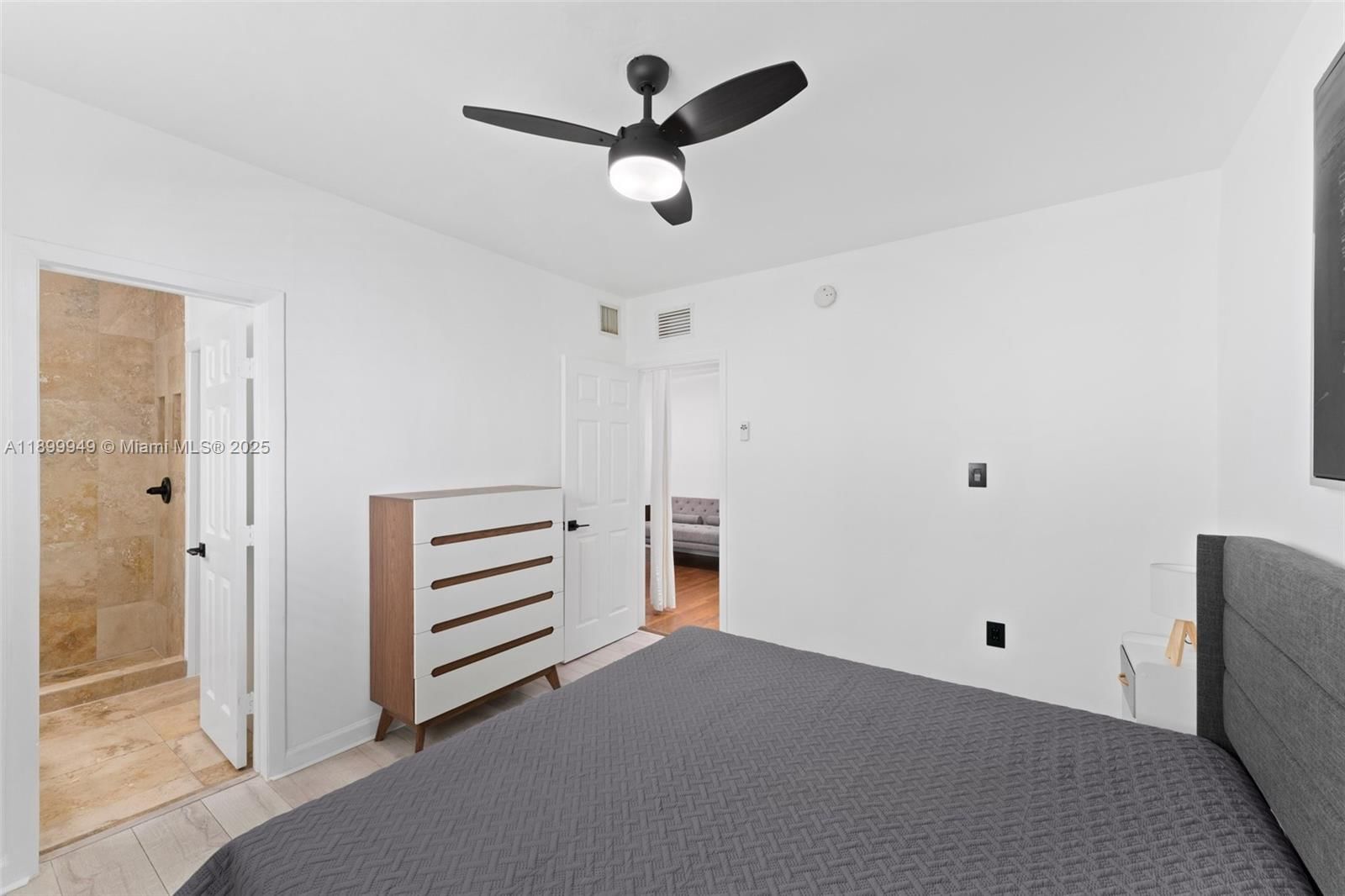 Real estate property located at 1515 WEST AVE #9, Miami-dade, Westgate, Miami Beach, FL