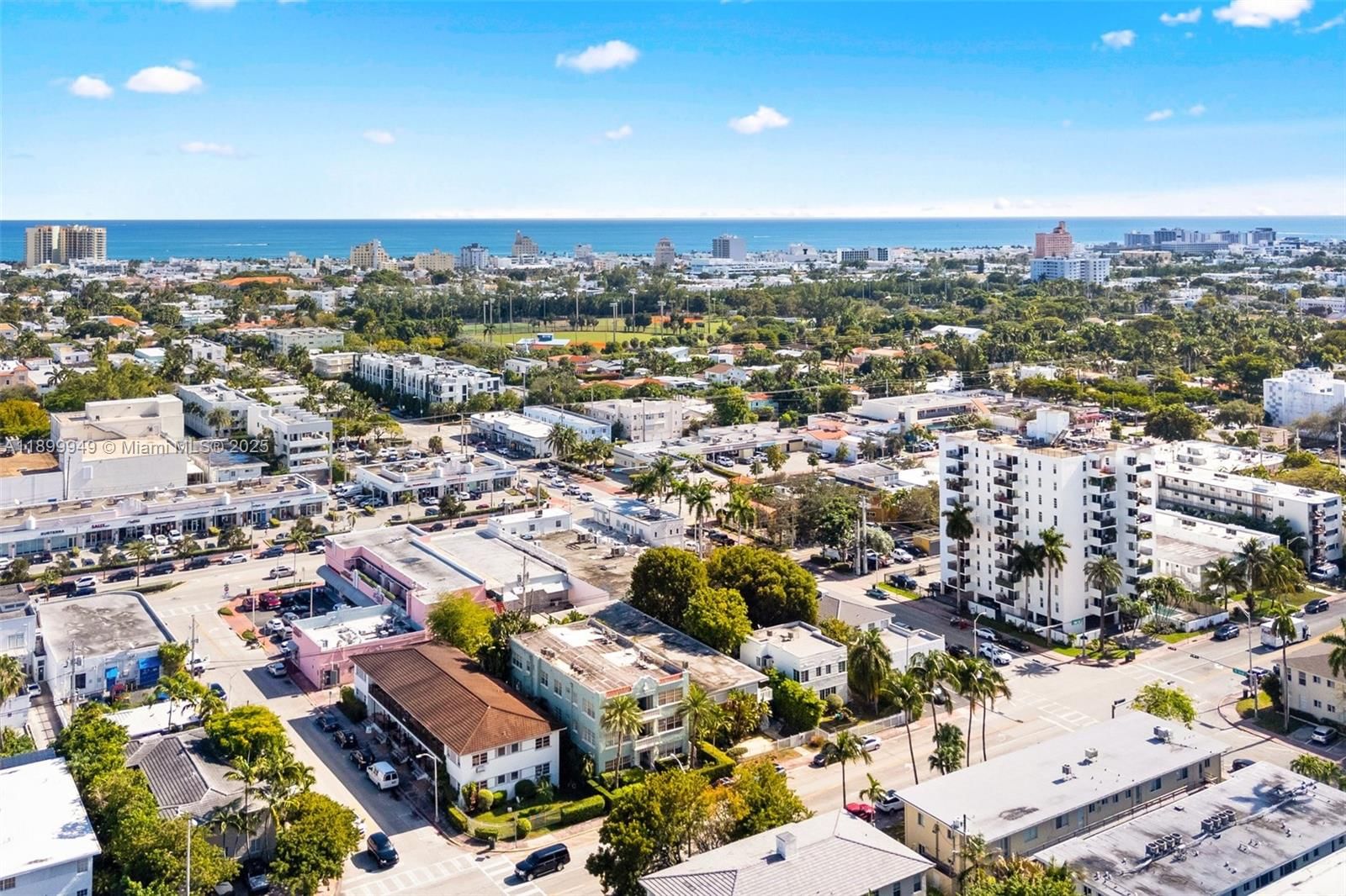 Real estate property located at 1515 WEST AVE #9, Miami-dade, Westgate, Miami Beach, FL