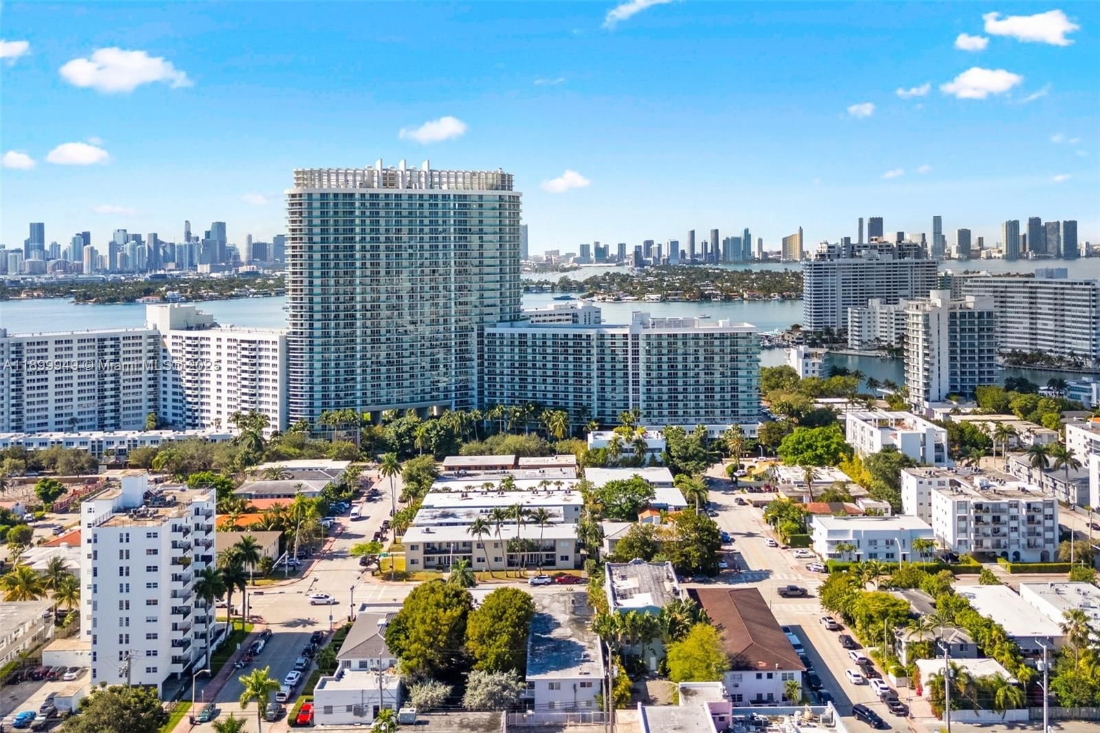 Real estate property located at 1515 WEST AVE #9, Miami-dade, Westgate, Miami Beach, FL