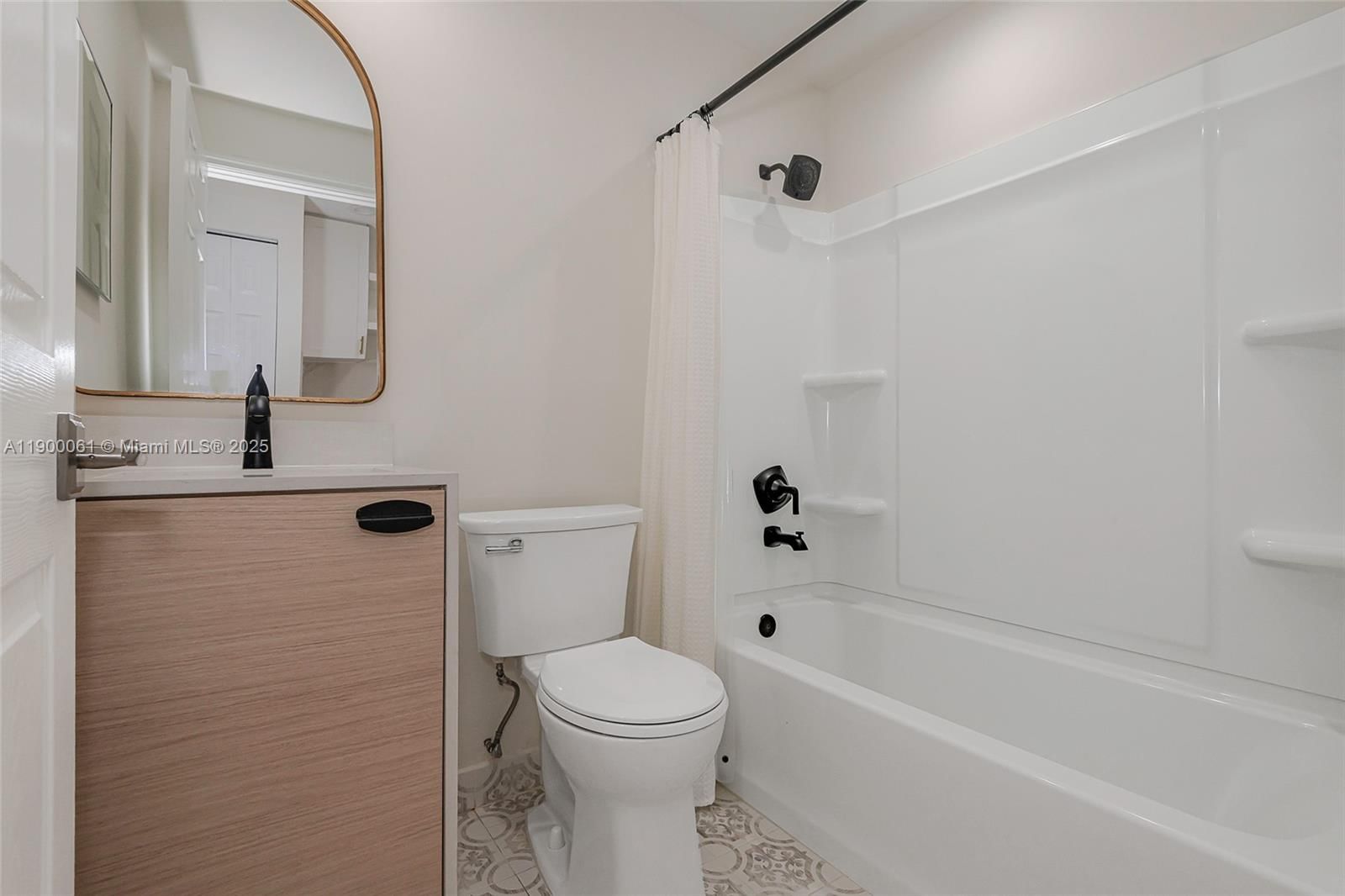 Real estate property located at 18866 28th Ct, Broward, Parcel D At Sunset Lakes, Miramar, FL