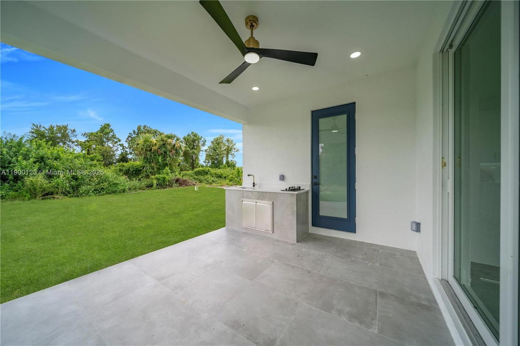 Real estate property located at 3803 6th St, Lee, Lehigh Acres, Lehigh Acres, FL