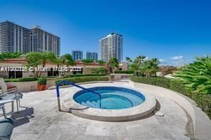 Real estate property located at 19667 Turnberry Way #8-L, Miami-dade, Turnberry Isle South Cond, Aventura, FL