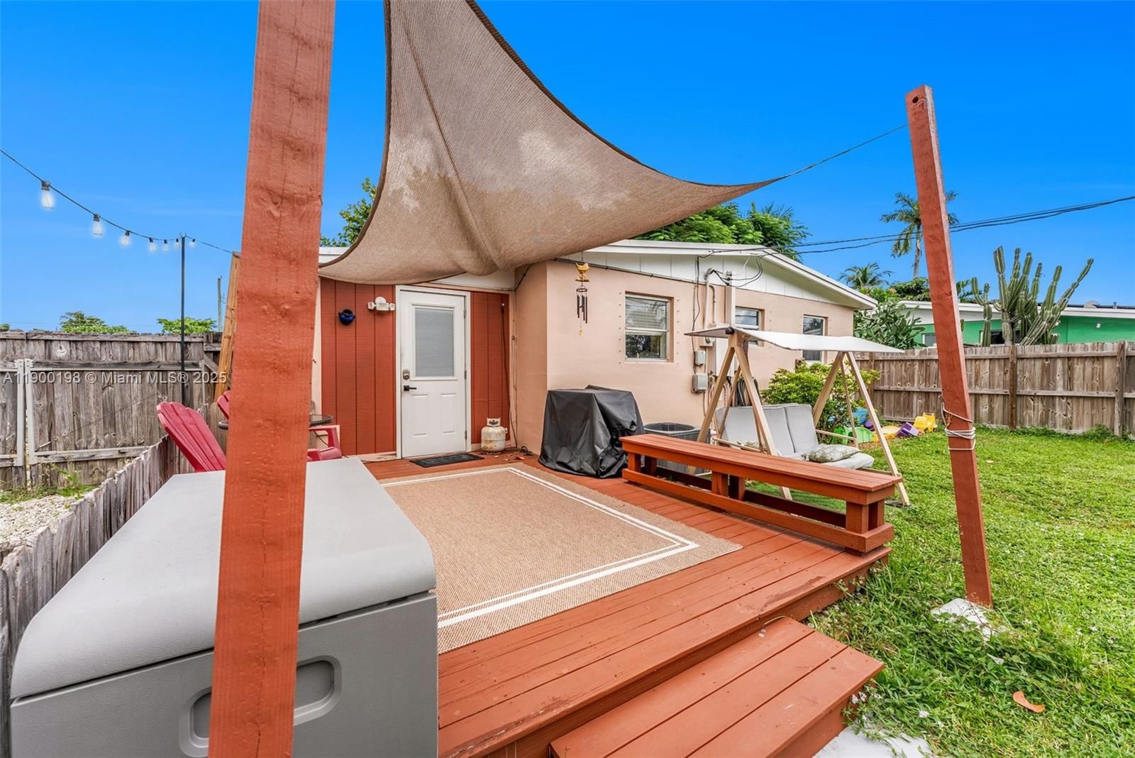 Real estate property located at 1200 41st St, Broward, Twin Lakes Homes Sec 3, Oakland Park, FL
