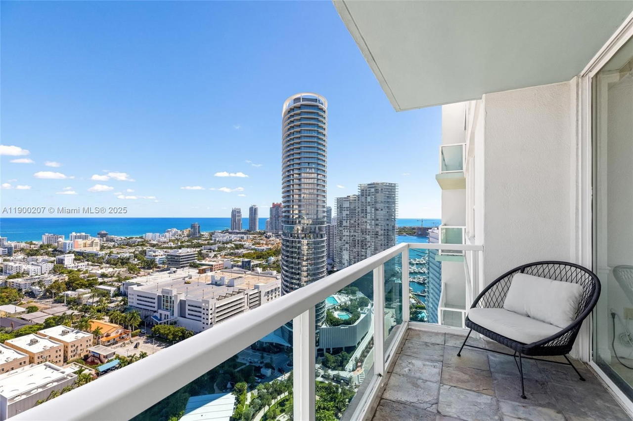 Real estate property located at 650 West Ave PH12, Miami-dade, The Floridian Condo, Miami Beach, FL