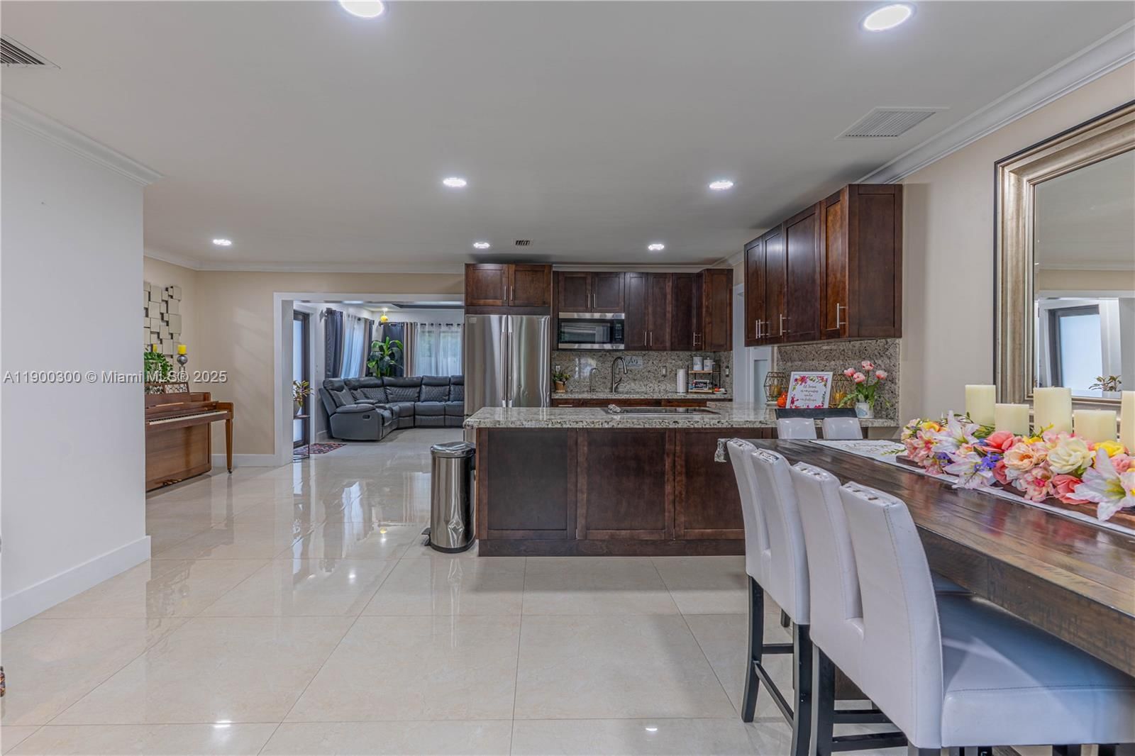 Real estate property located at 1262 172nd Ter, Miami-dade, Scott Lake Manor Sec 8, Miami Gardens, FL