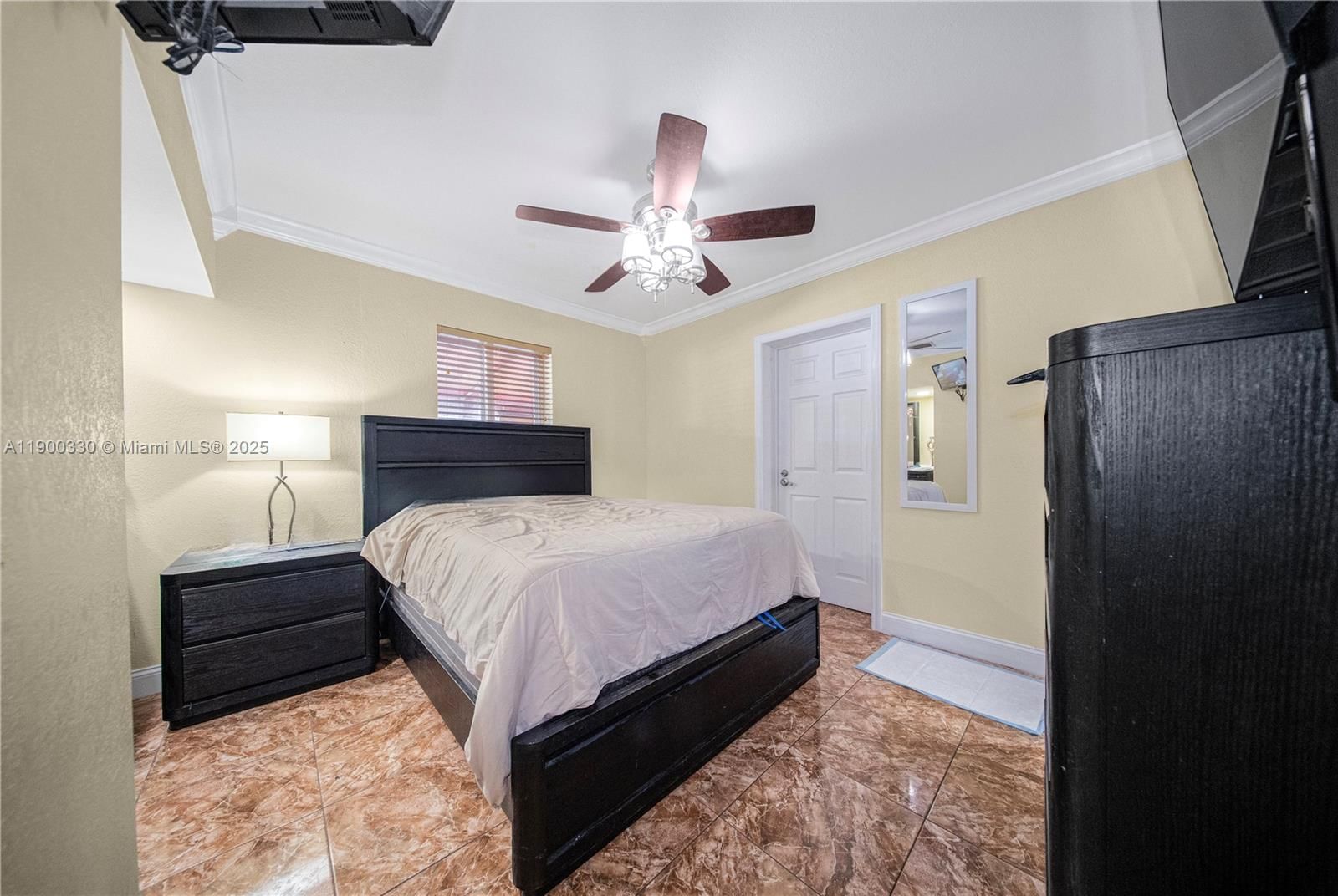 Real estate property located at 11820 206th St, Miami-dade, South Miami Heights Addn, Miami, FL