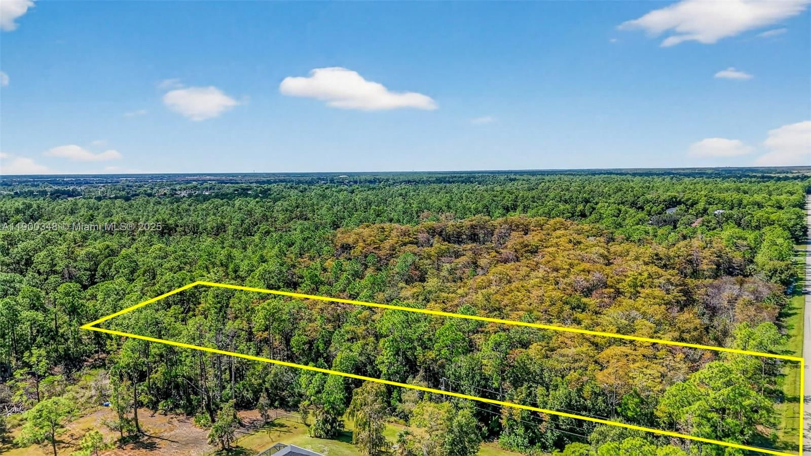Real estate property located at 2780 52 AVE NE, Collier, Golden Gate Est Unit 44, Naples, FL
