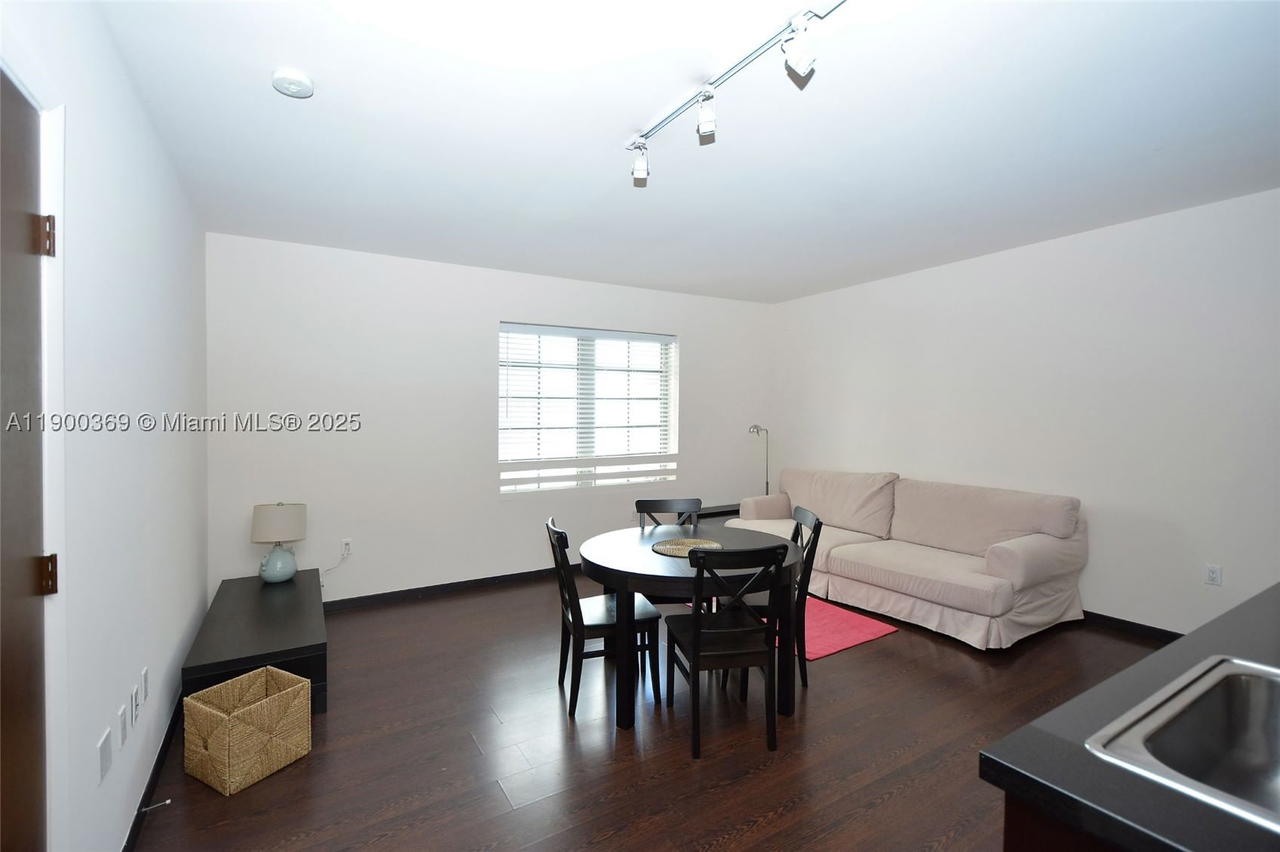 Real estate property located at 435 21st St #205, Miami-dade, Artecity Governor Condo, Miami Beach, FL