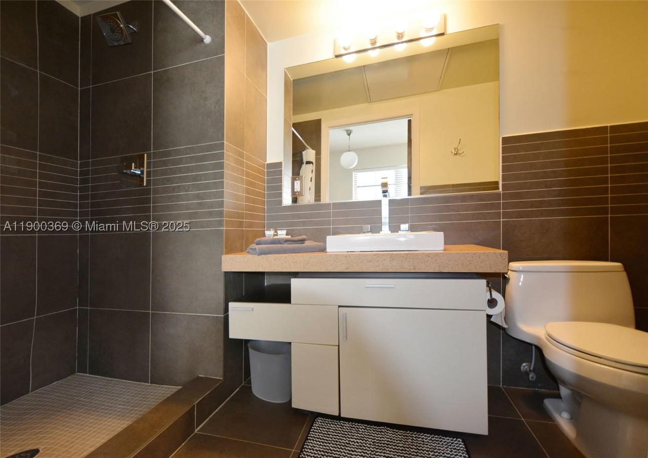Real estate property located at 435 21st St #205, Miami-dade, Artecity Governor Condo, Miami Beach, FL