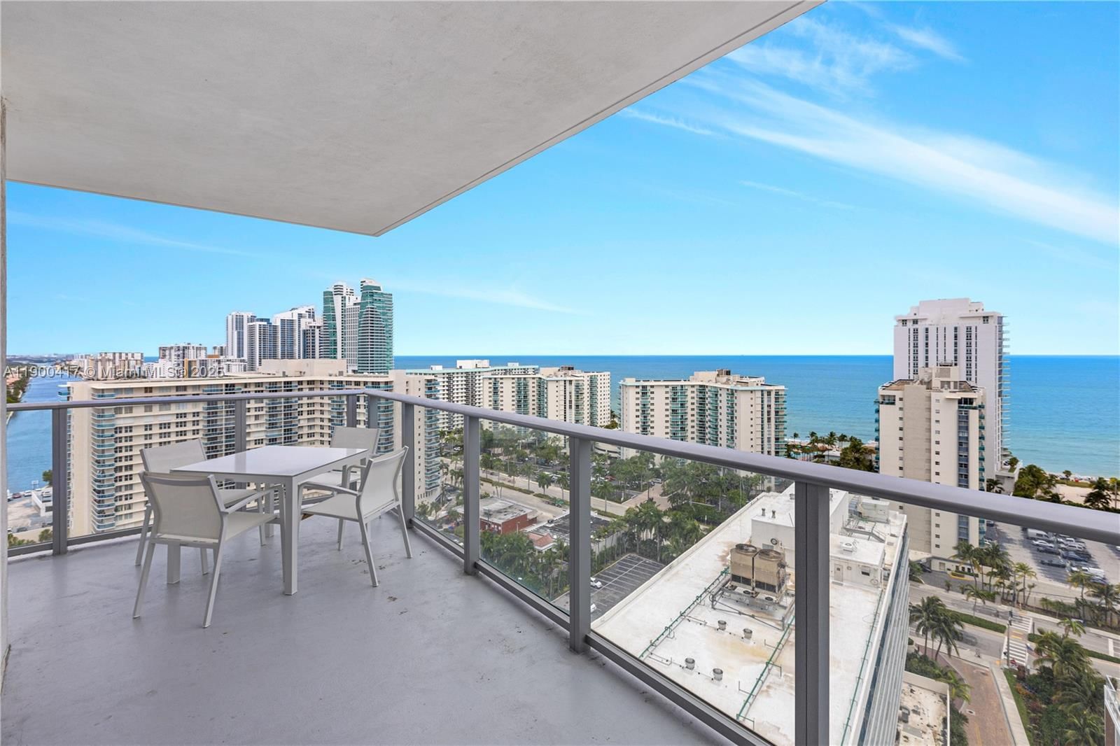 Real estate property located at 4010 Ocean Dr R1701, Broward, 4010 South Ocean Condo, Hollywood, FL