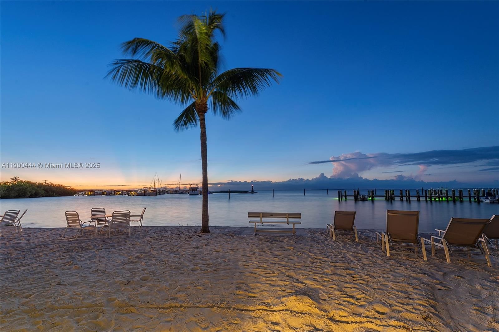 Real estate property located at 87200 Overseas Hwy UNIT S8, Monroe, Executive Bay Club, Islamorada, FL