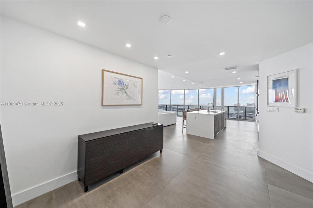 Real estate property located at 488 18th St #4612, Miami-dade, Aria On The Bay Condo, Miami, FL