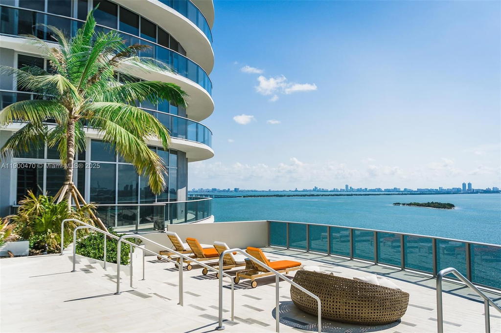 Real estate property located at 488 18th St #4612, Miami-dade, Aria On The Bay Condo, Miami, FL