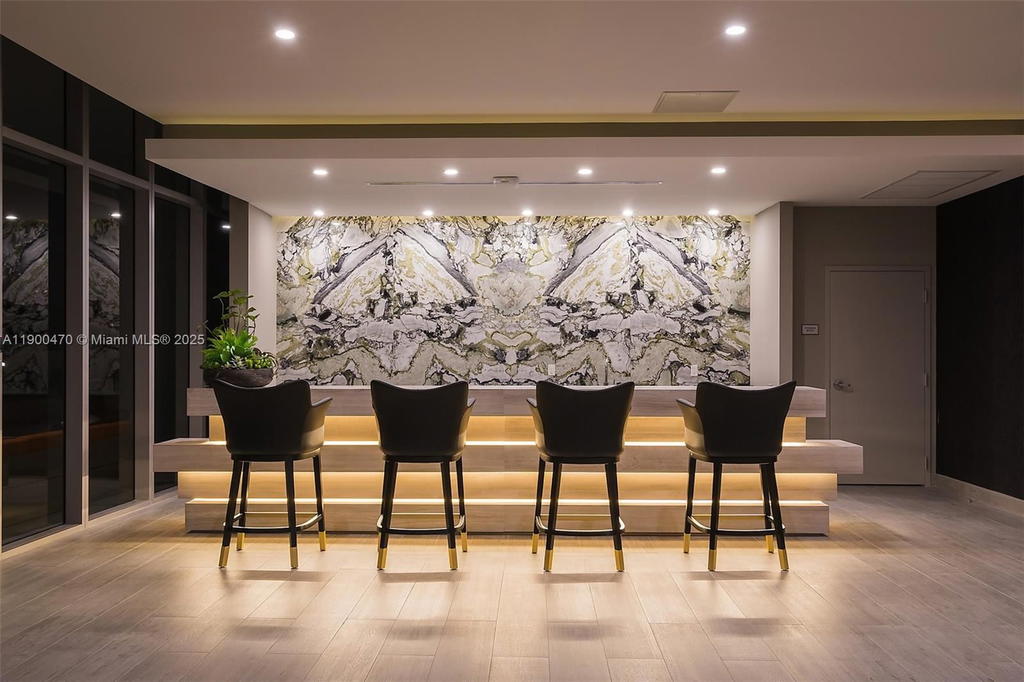 Real estate property located at 488 18th St #4612, Miami-dade, Aria On The Bay Condo, Miami, FL