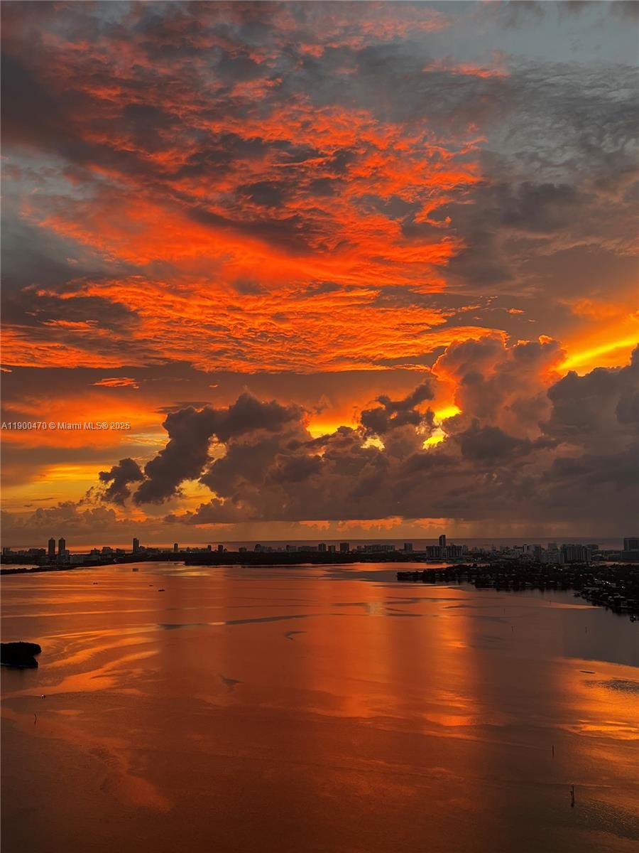 Real estate property located at 488 18th St #4612, Miami-dade, Aria On The Bay Condo, Miami, FL