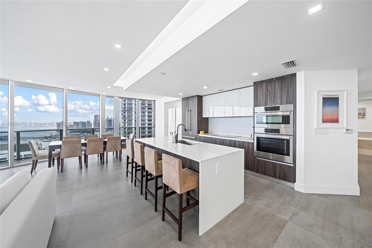 Real estate property located at 488 18th St #4612, Miami-dade, Aria On The Bay Condo, Miami, FL