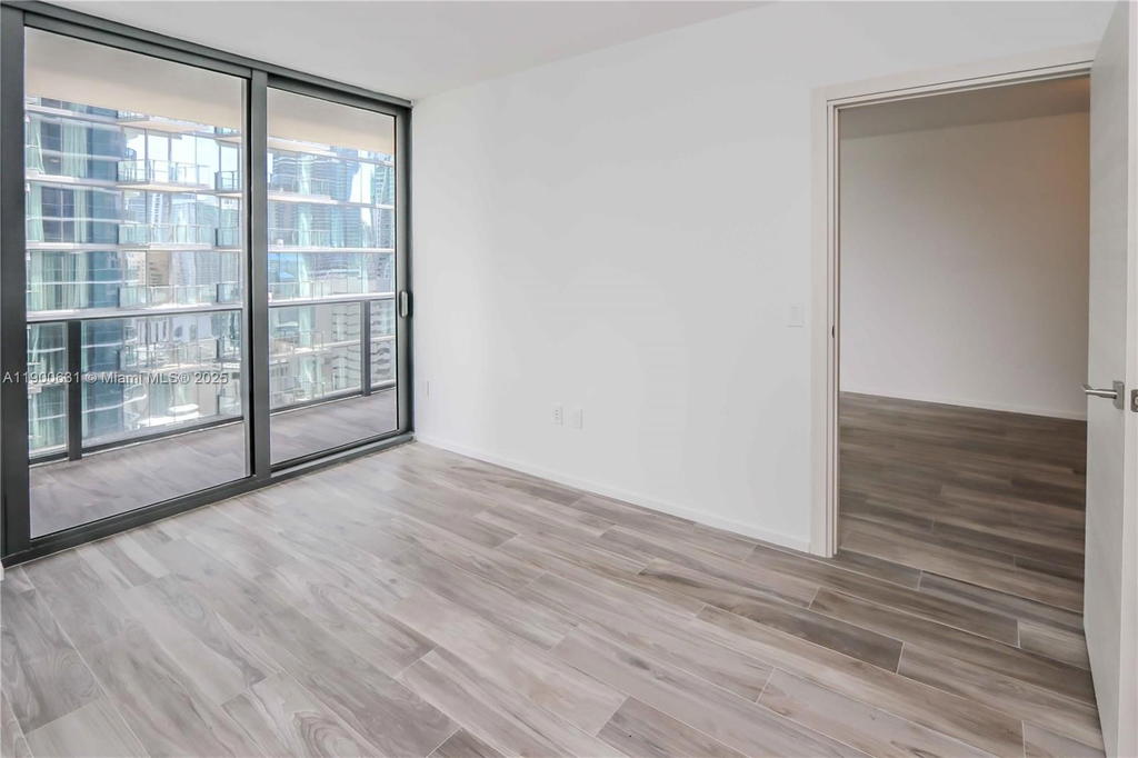 Real estate property located at 801 Miami Ave #3306, Miami-dade, 801 Sma Residences Condo, Miami, FL