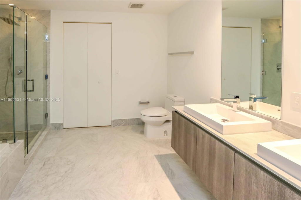 Real estate property located at 801 Miami Ave #3306, Miami-dade, 801 Sma Residences Condo, Miami, FL