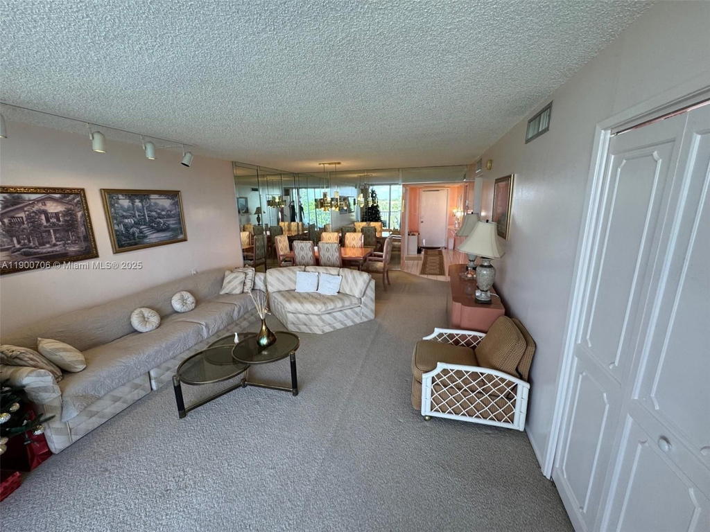 Real estate property located at 3080 Course Dr #704, Broward, No 51 Palm-aire Country C, Pompano Beach, FL