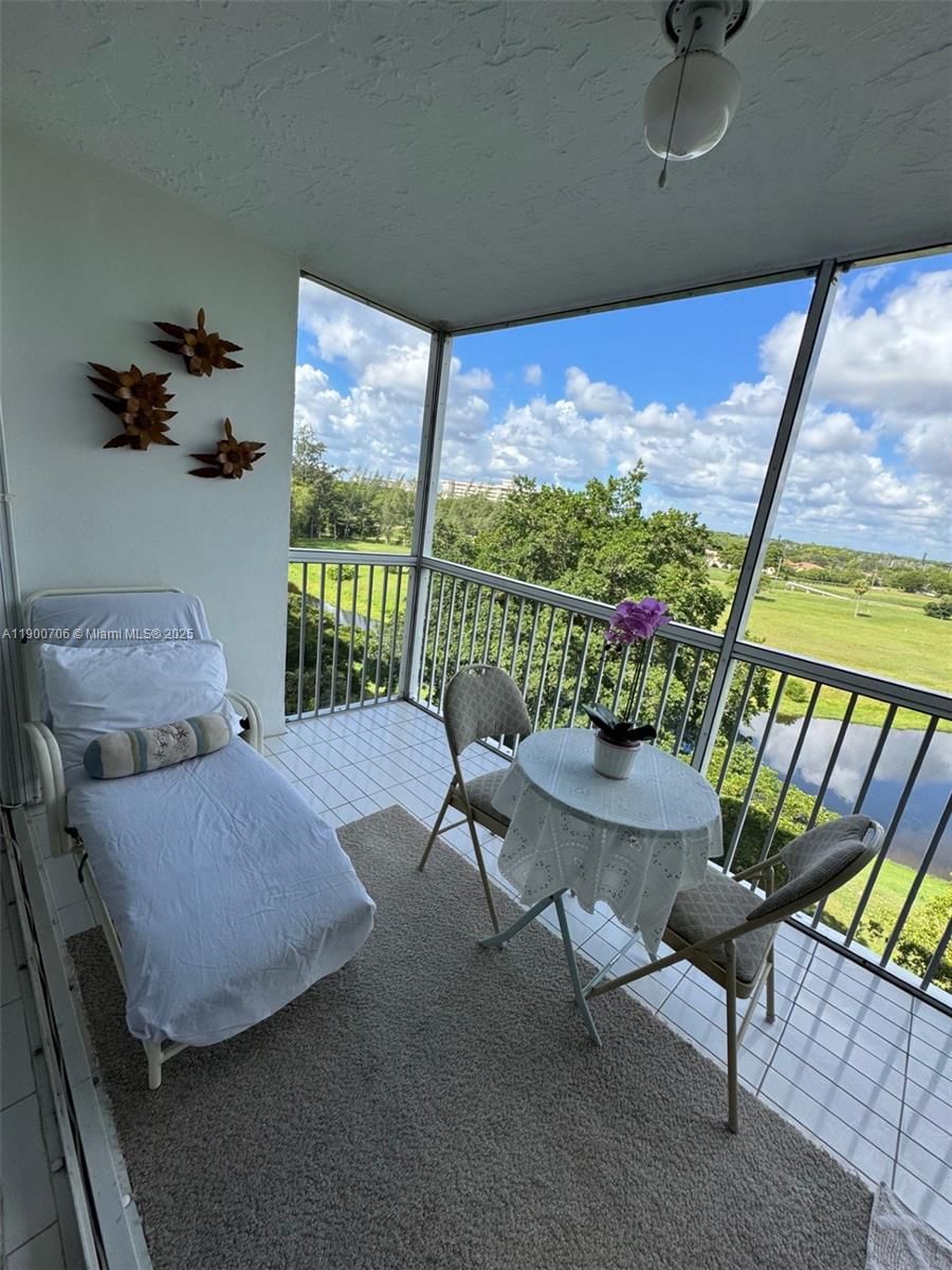 Real estate property located at 3080 Course Dr #704, Broward, No 51 Palm-aire Country C, Pompano Beach, FL