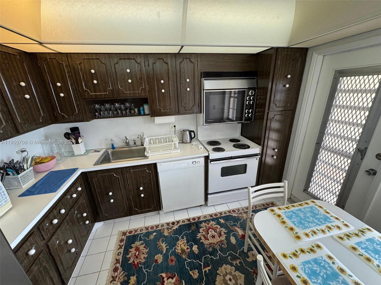 Real estate property located at 3080 Course Dr #704, Broward, No 51 Palm-aire Country C, Pompano Beach, FL