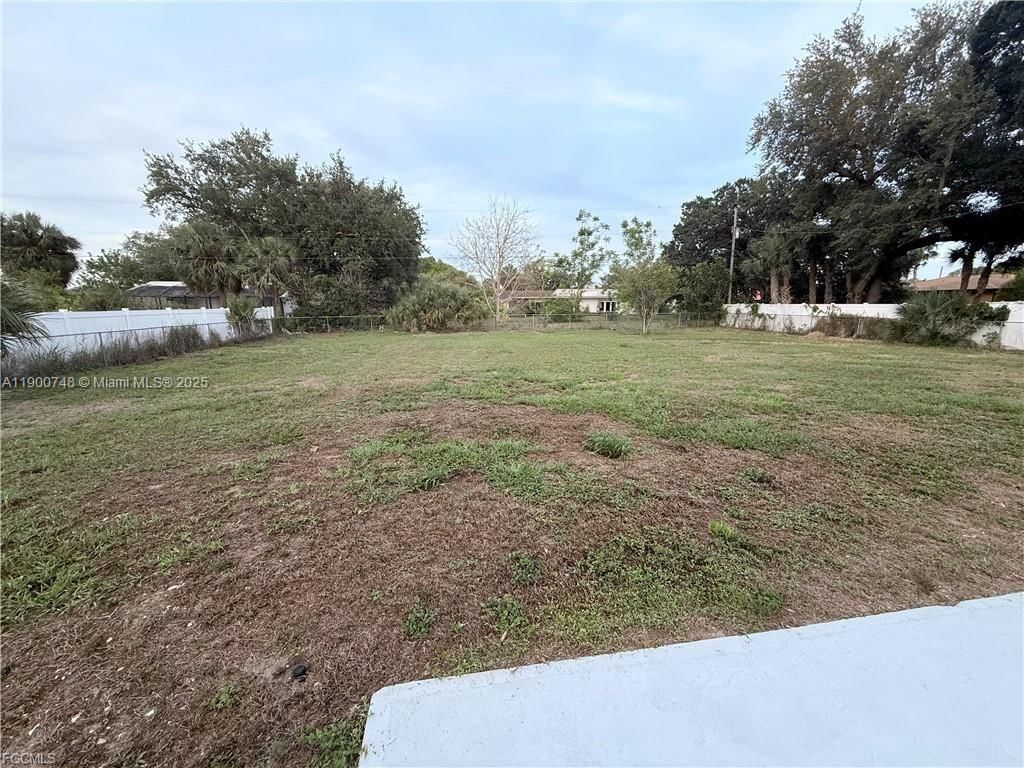 Real estate property located at 304 Ave, Other, Lehigh Acres, Other, FL