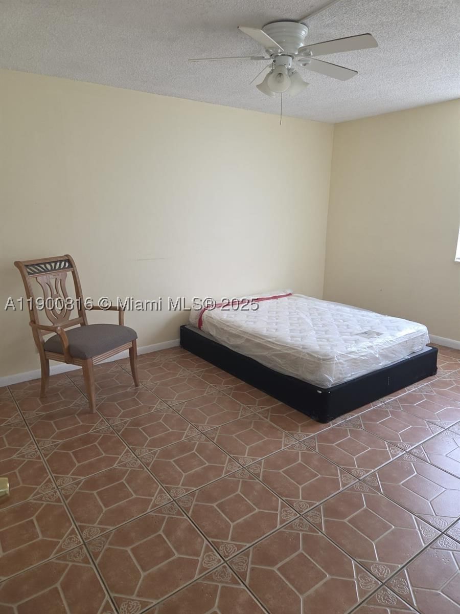 Real estate property located at 117 Lake Emerald Dr #108, Broward, Lake Emerald, Oakland Park, FL