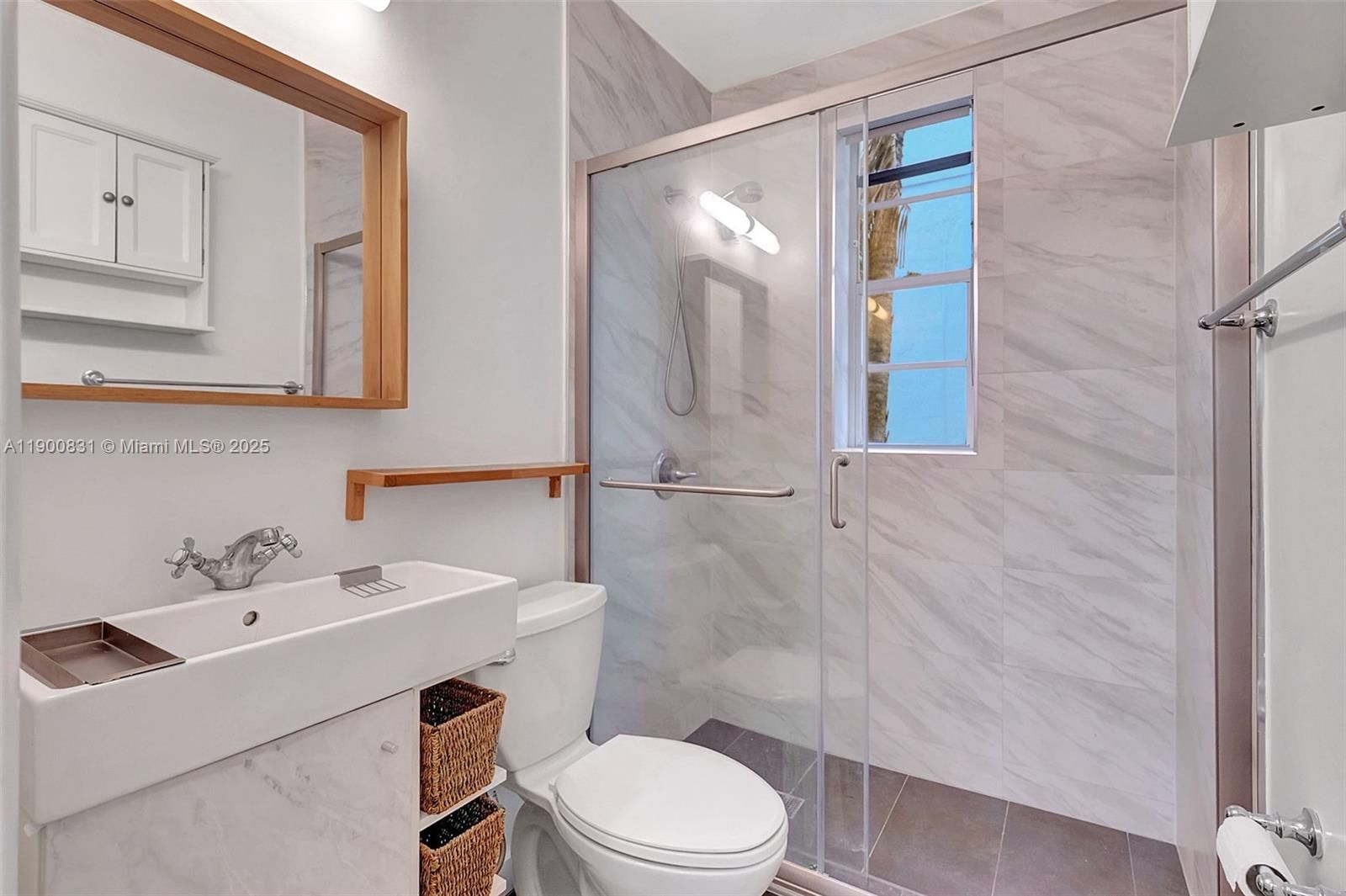 Real estate property located at 6881 Bay Dr #7, Miami-dade, Bay Drive Condo, Miami Beach, FL