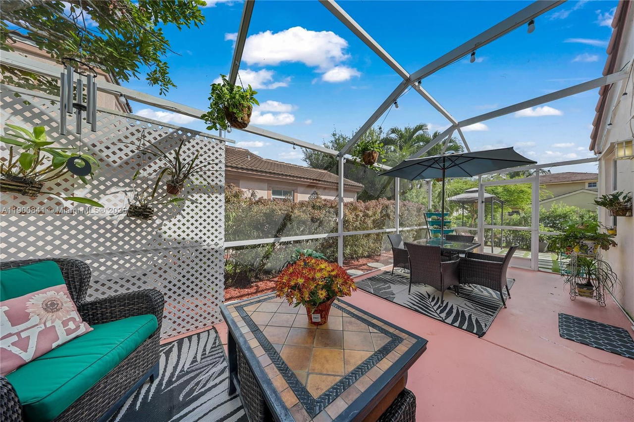 Real estate property located at 18411 18th St, Broward, Dimensions North At Chape, Pembroke Pines, FL