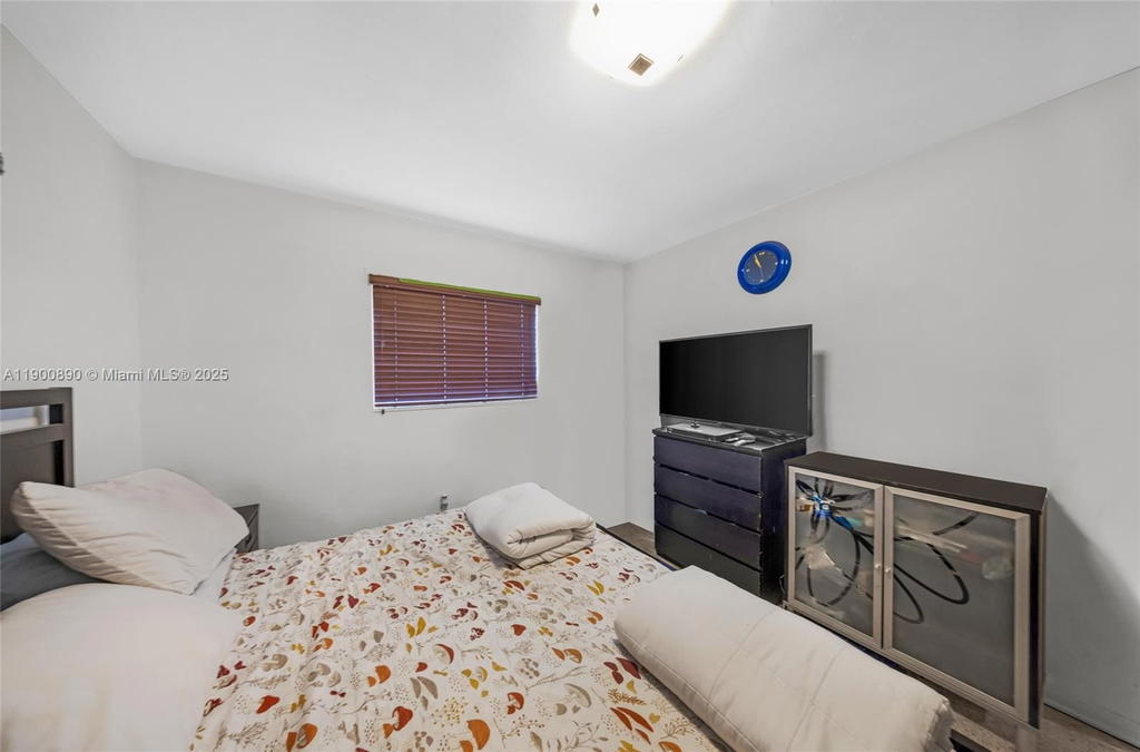 Real estate property located at 1515 33rd Ave, Miami-dade, Grapeland Heights, Miami, FL