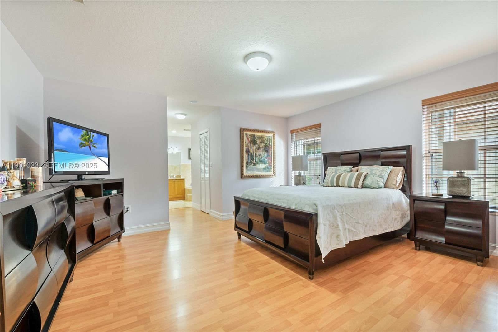 Real estate property located at 3743 133rd Pl, Miami-dade, Amore Sub, Miami, FL