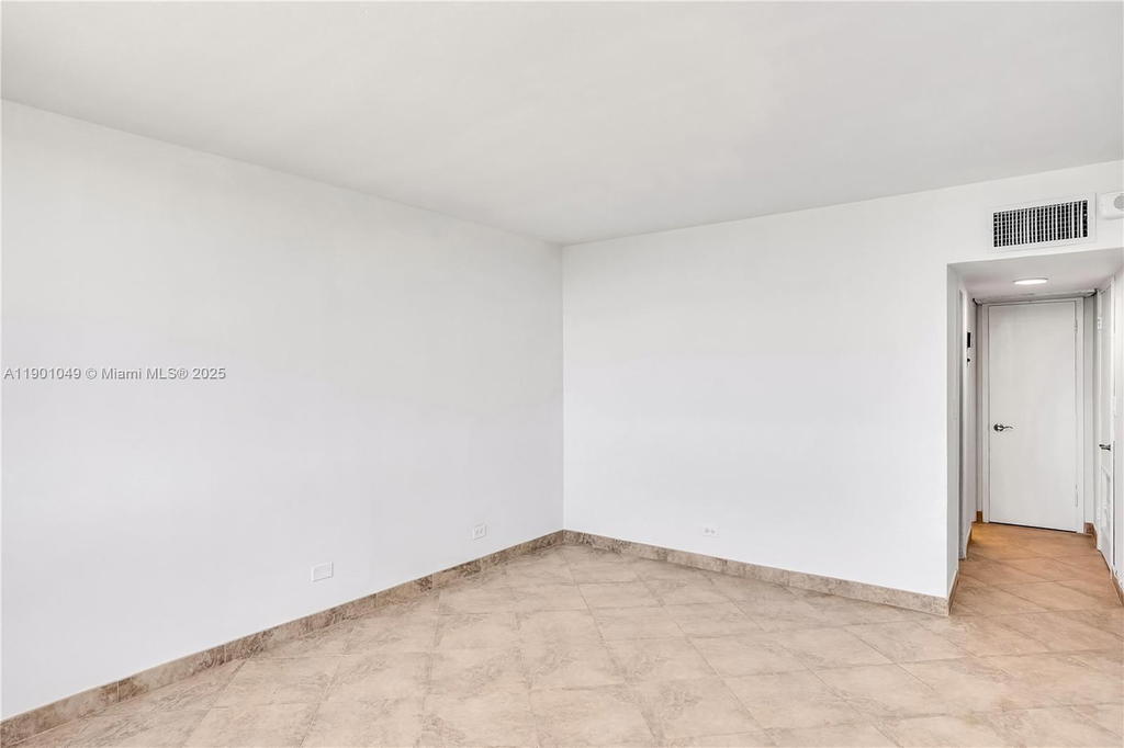 Real estate property located at 5005 Collins Ave #607, Miami-dade, The Carriage Club North C, Miami Beach, FL